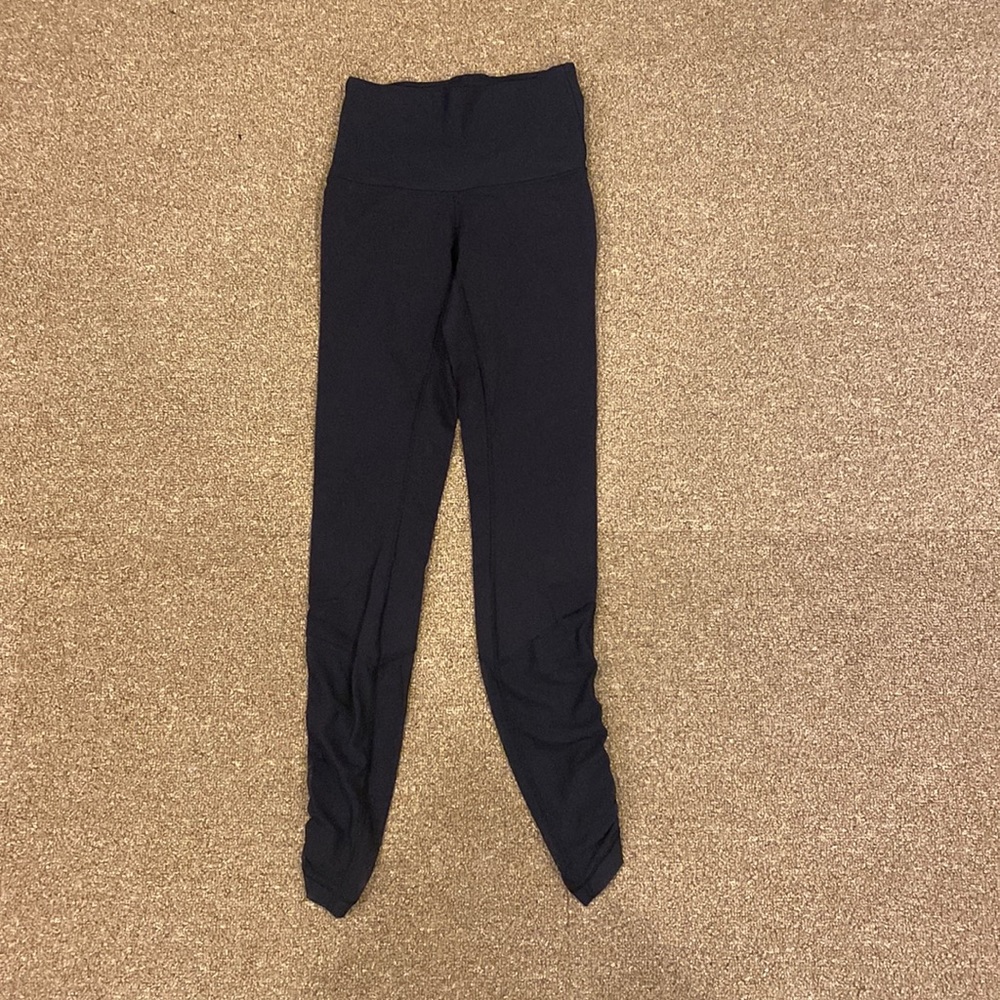 Lululemon Athletic Cropped Leggings Black Mesh Rushing Legs